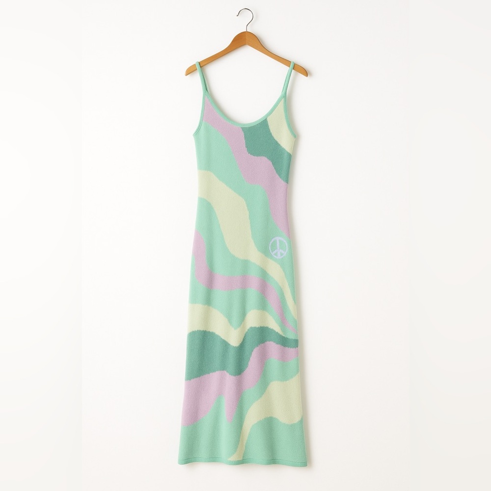 House of Sunny Hockney Dress - Pastel Wave / Peace Sign ☮️ detail